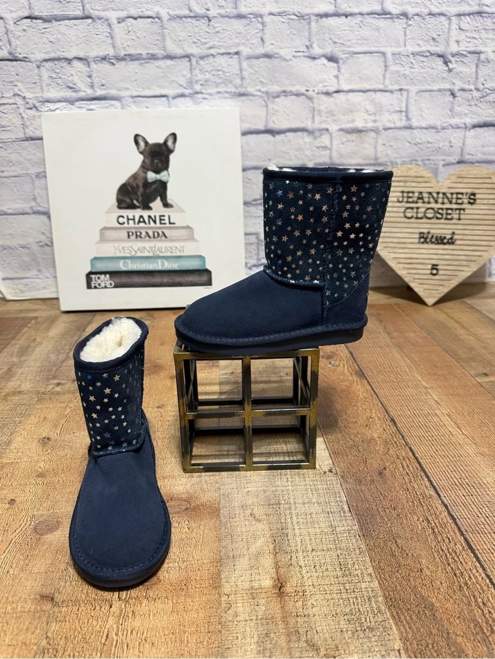 Koolaburra by UGG Kids Koola Short Stars Boots
Navy Insignia Size 11